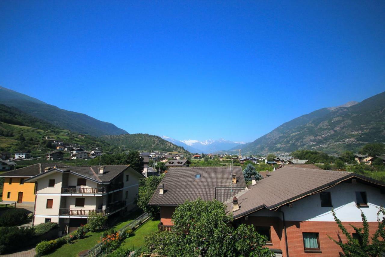 Apartment L'Envers Aosta Eksteriør billede